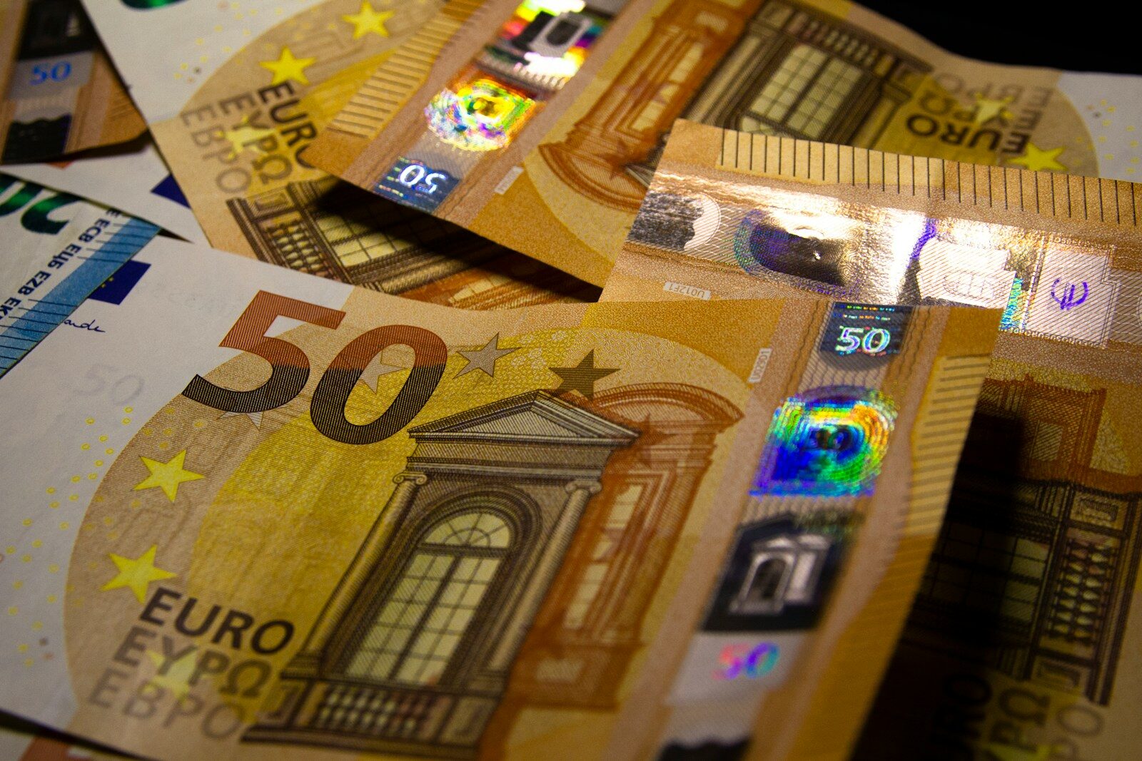 German states float €500 naturalization fee, no bill yet
